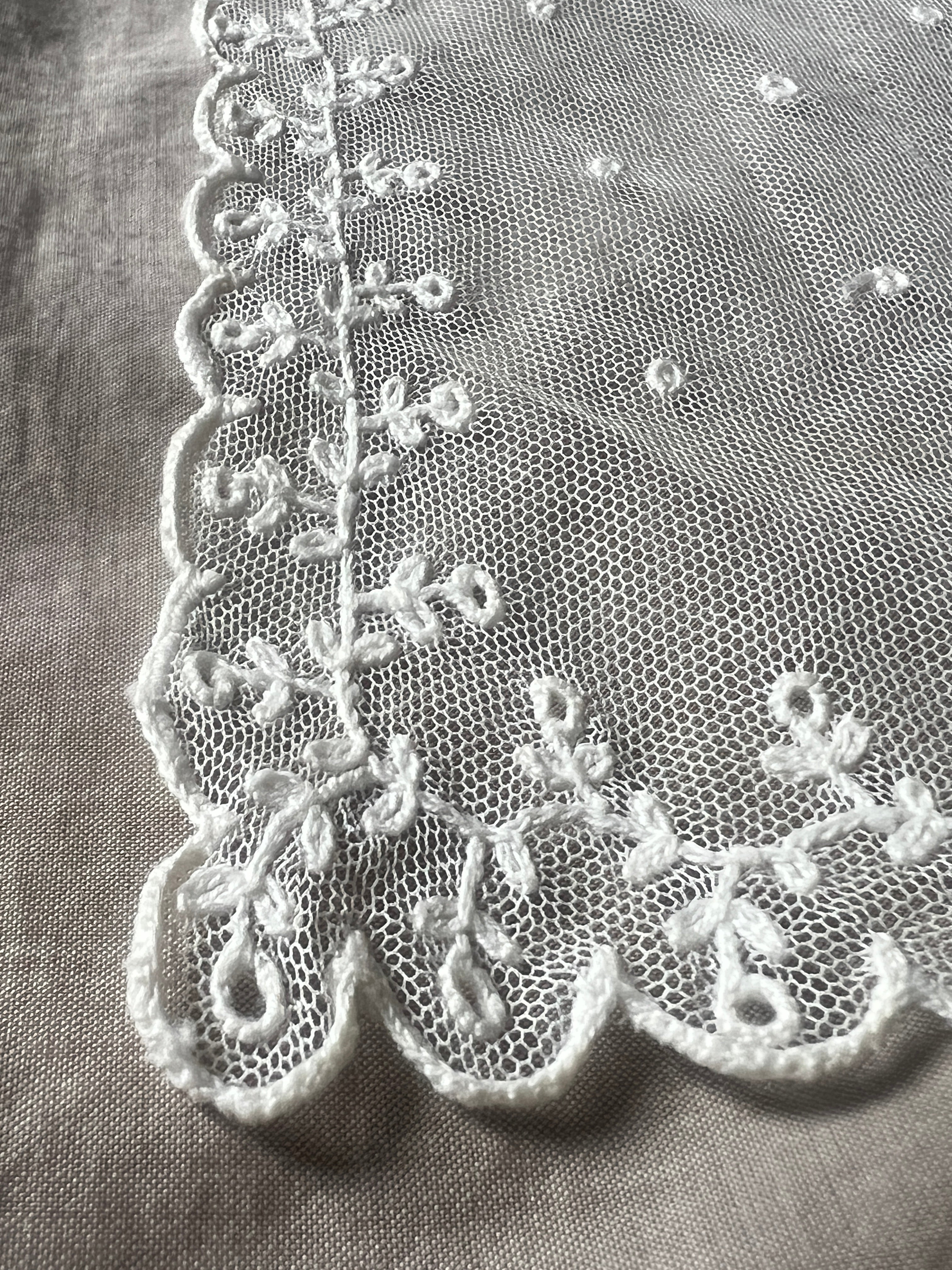 チュール刺繍レースカーテン – France Antique 銀色アンティーク