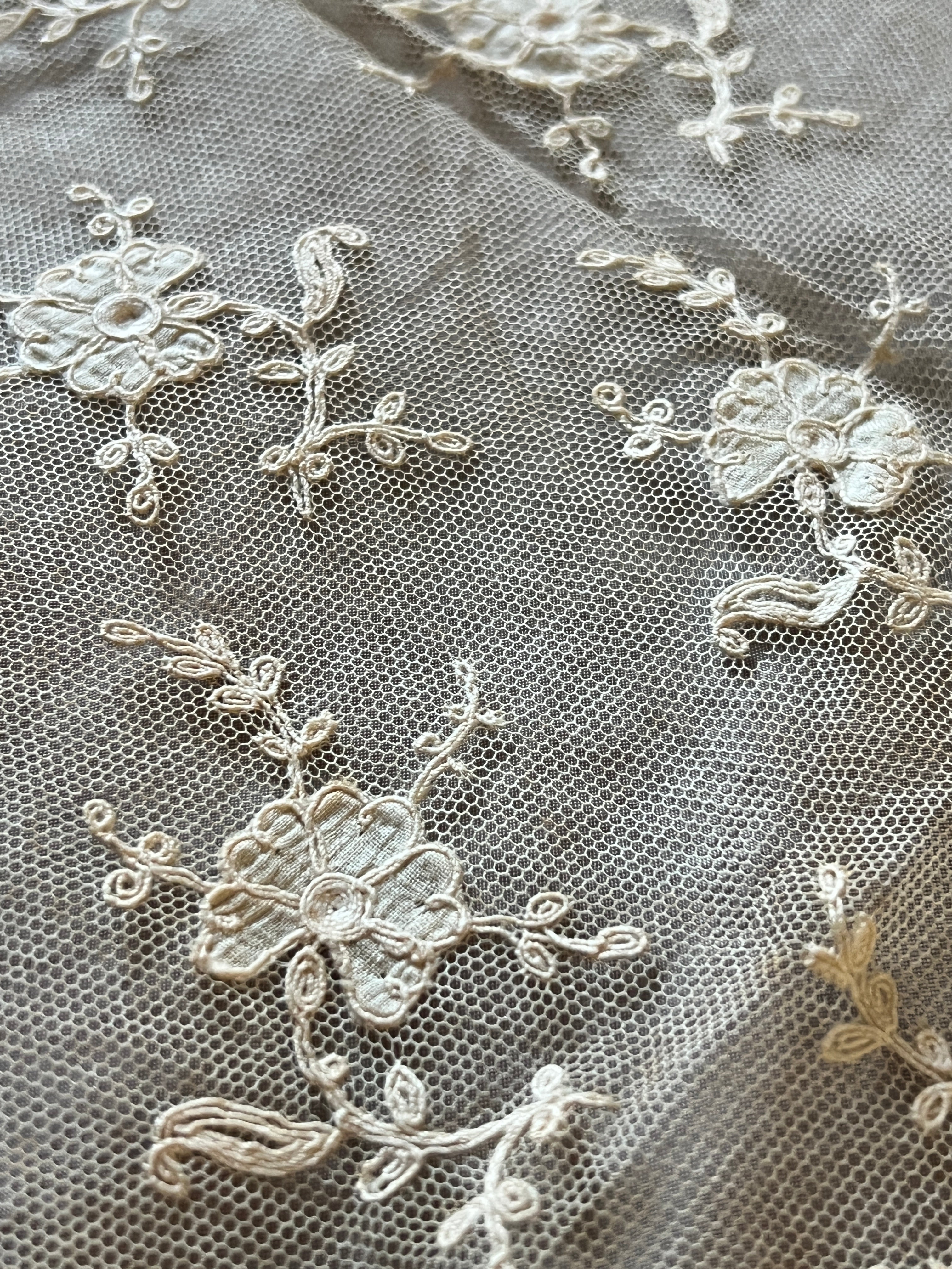 アンティークレース – France Antique 銀色アンティーク