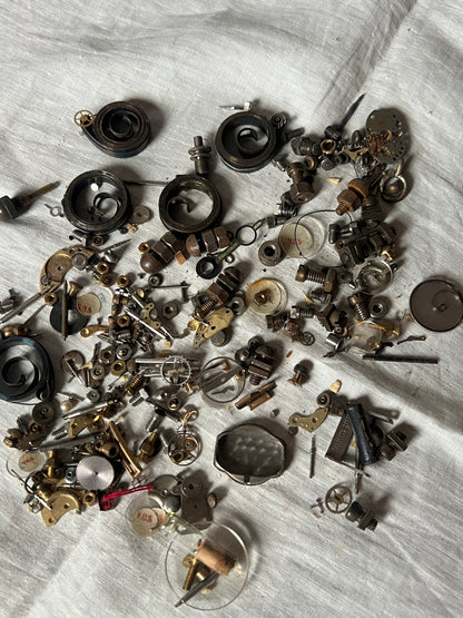 ★小さな部品整理用のミニ引き出し(部品セット)