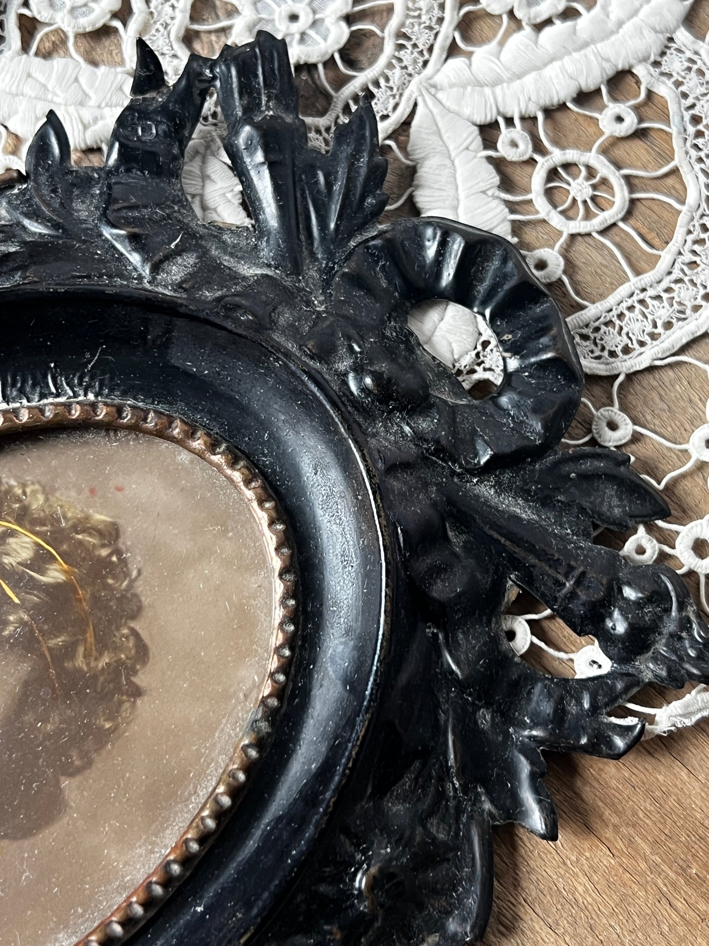 メタル製フレーム