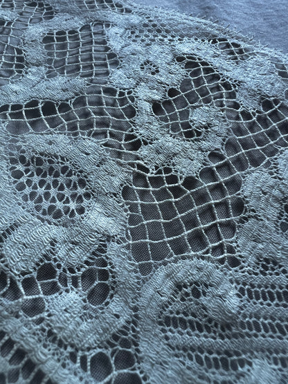 アンティークレース