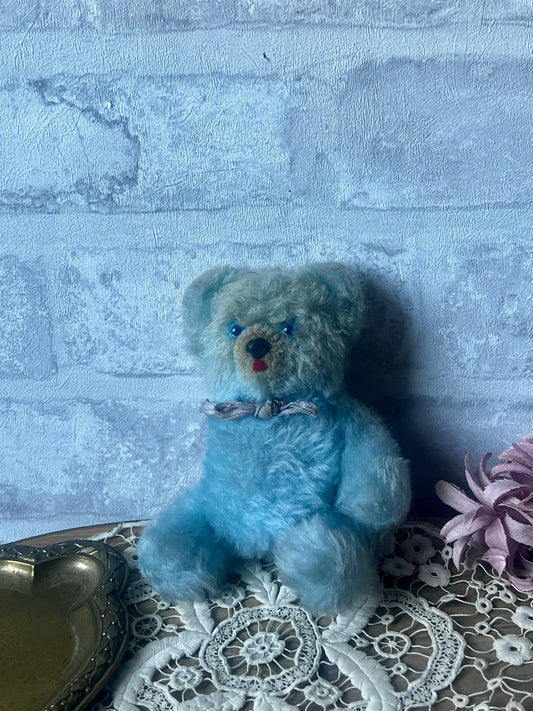 古いぬいぐるみ(ダメージ)