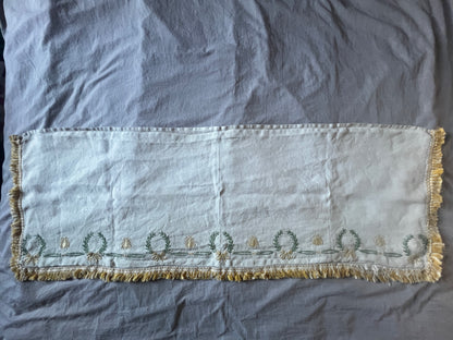 ★刺繍飾り布(蜂)