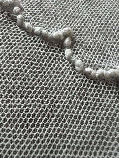 チュール刺繍レース