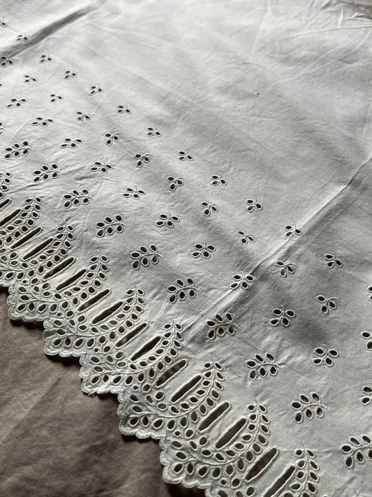 刺繍端布