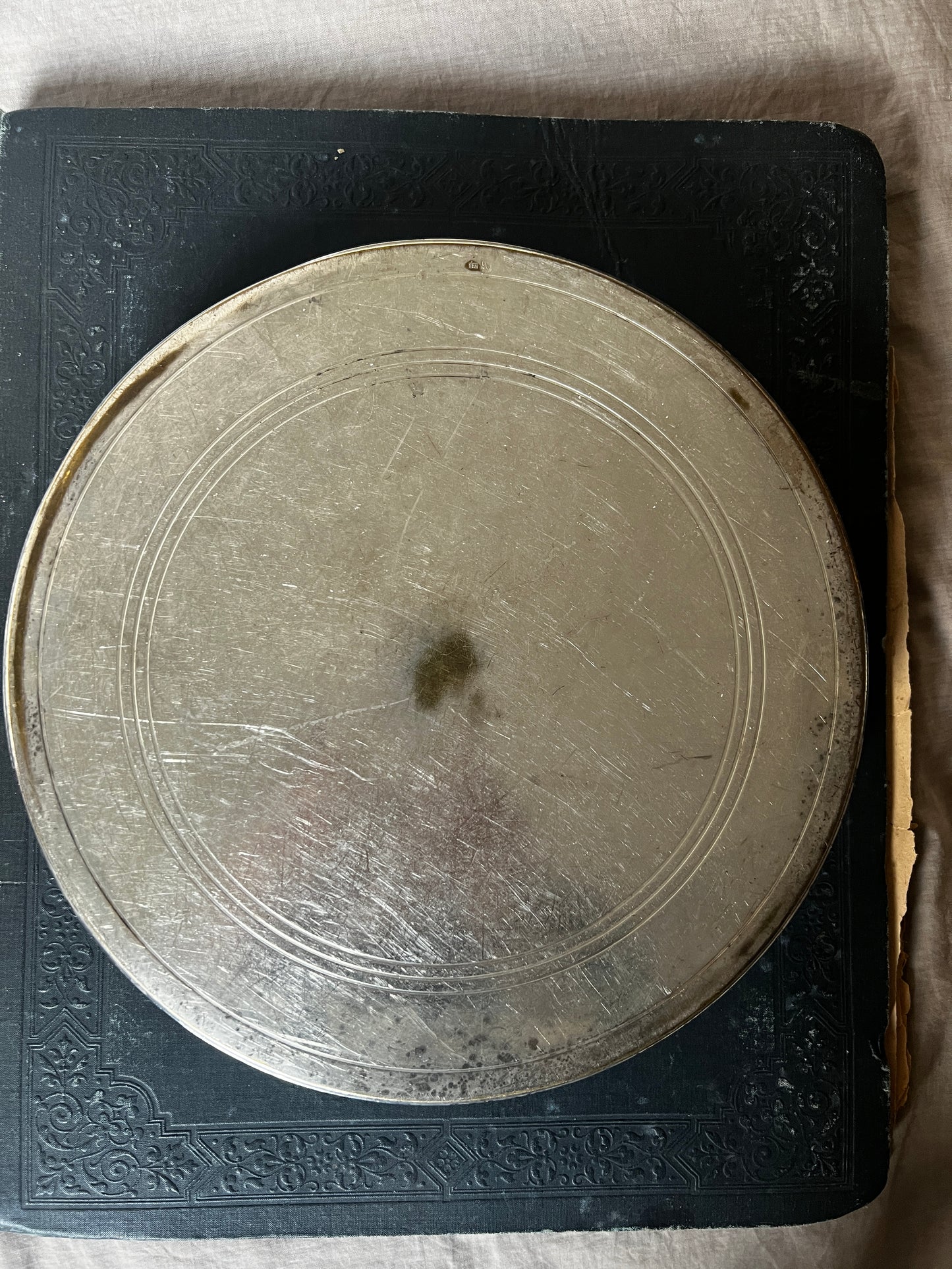 ★銀のディスプレイ台座