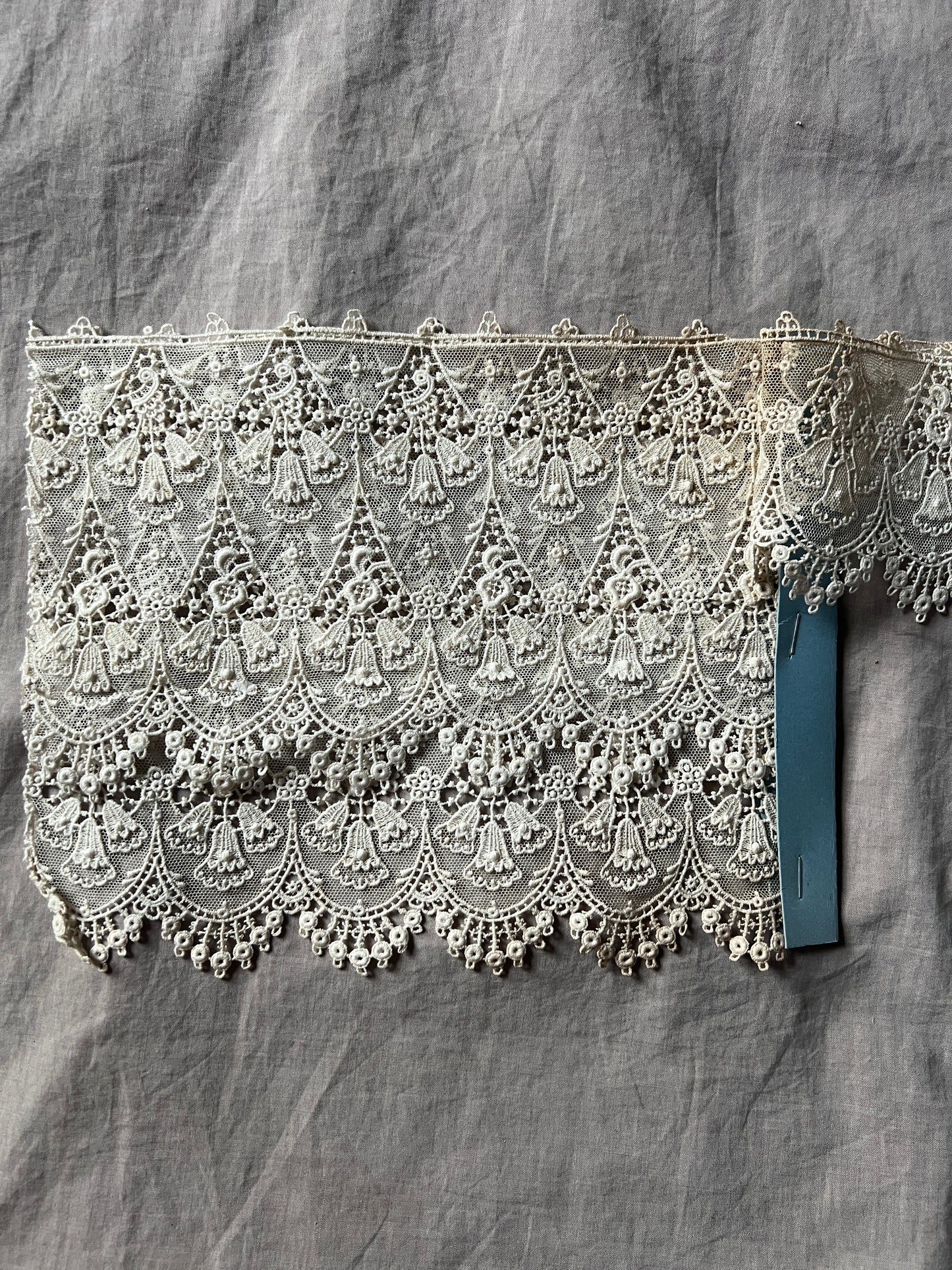 ギピュールレース見本