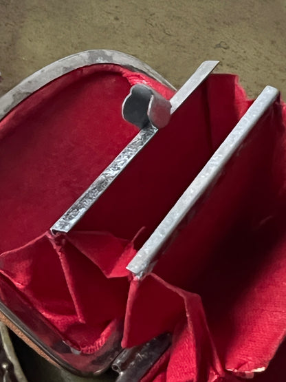 マザーオブパールのがま口(ダメージ)