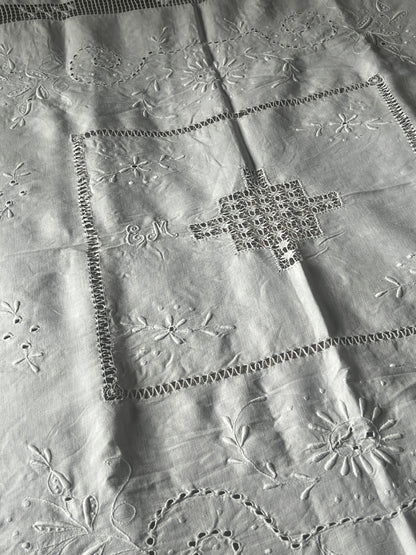 白刺繍大判クロス(ダメージ)