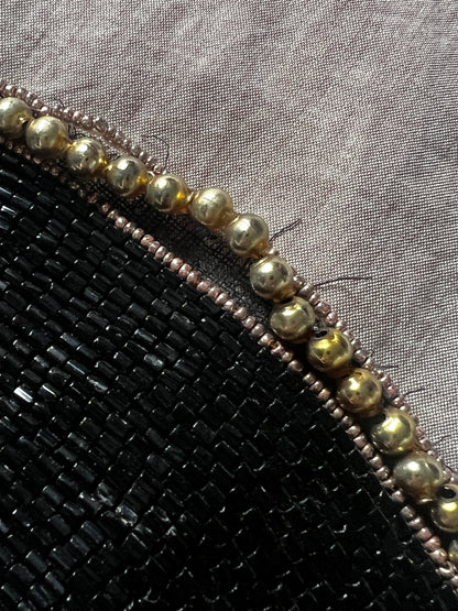 ビーズ刺繍の飾り襟(黒)