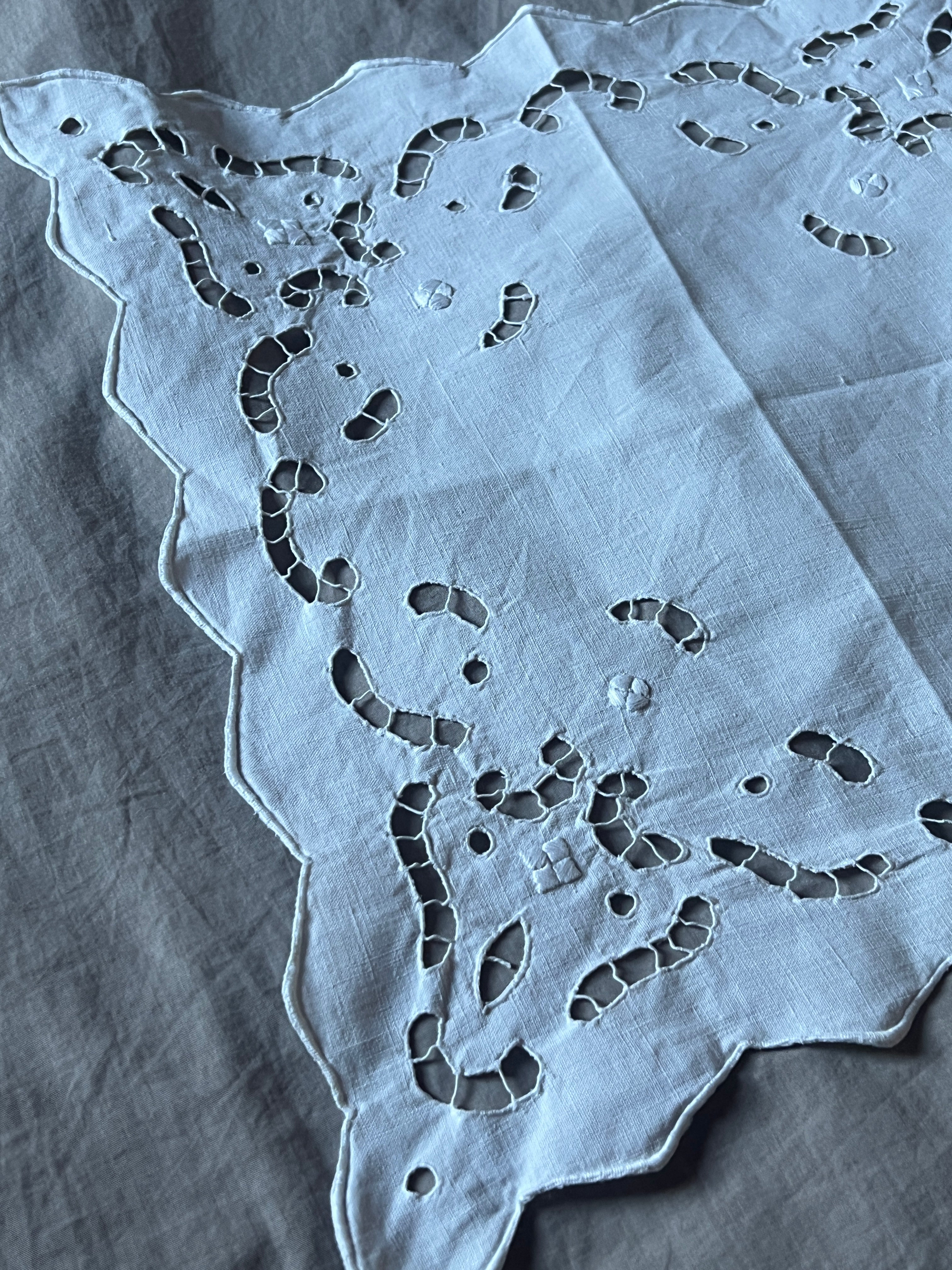 アンティークレース – France Antique 銀色アンティーク