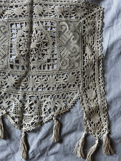 ★ボビンレースのミニカーテンセット