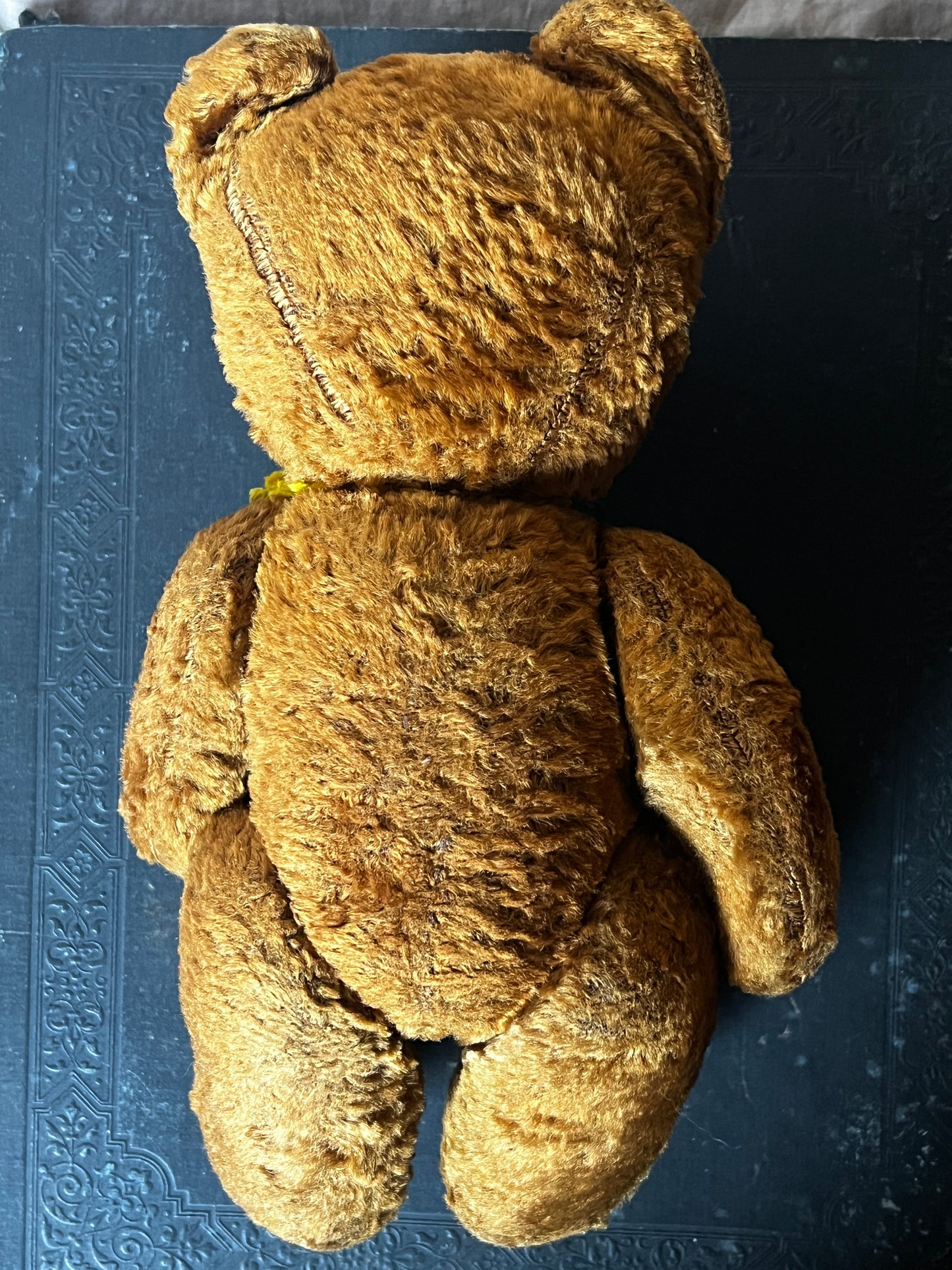 古いぬいぐるみ