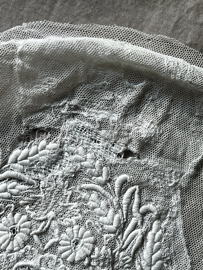 チュール刺繍ボネトップ