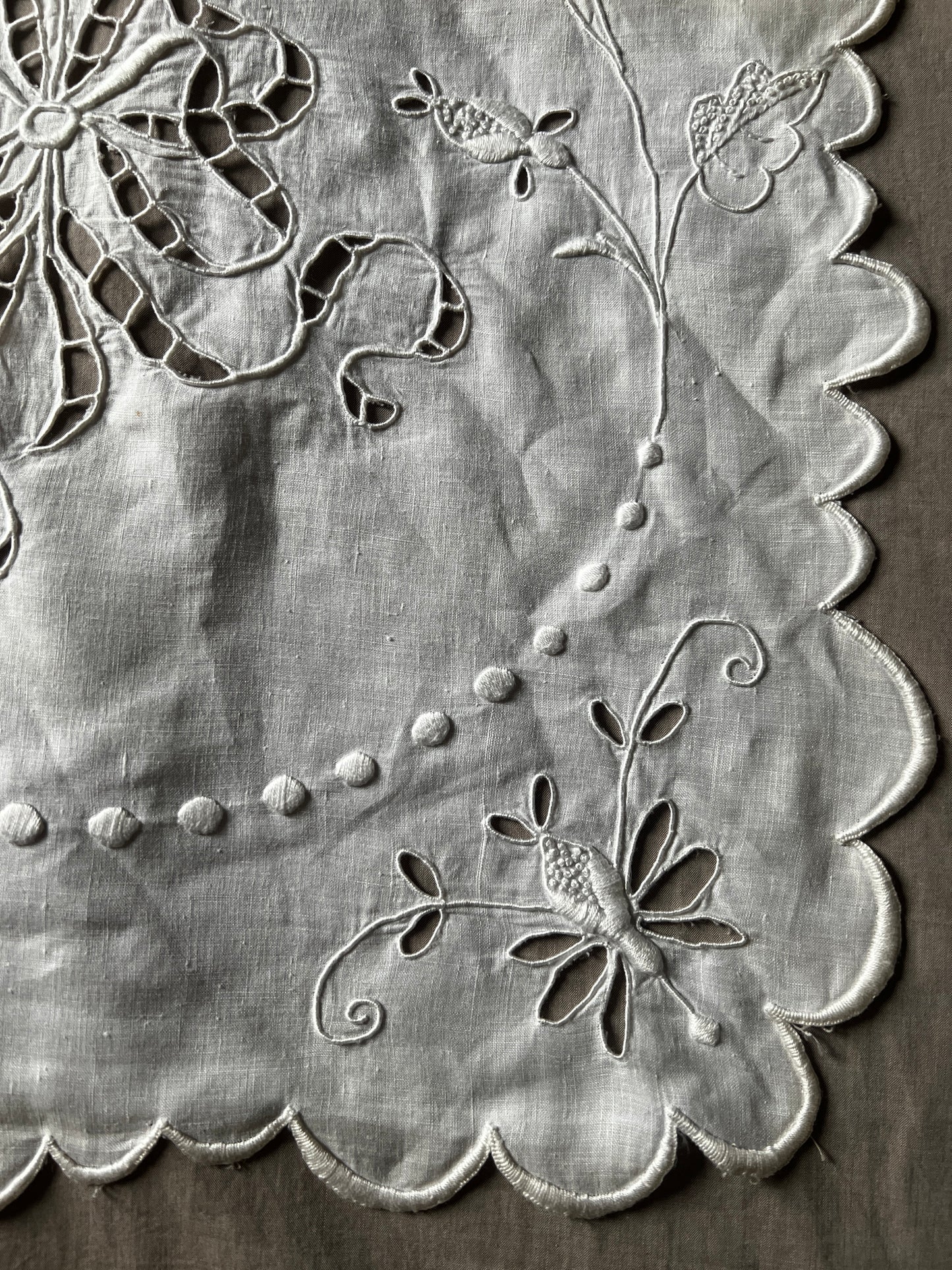 カットワーククロス