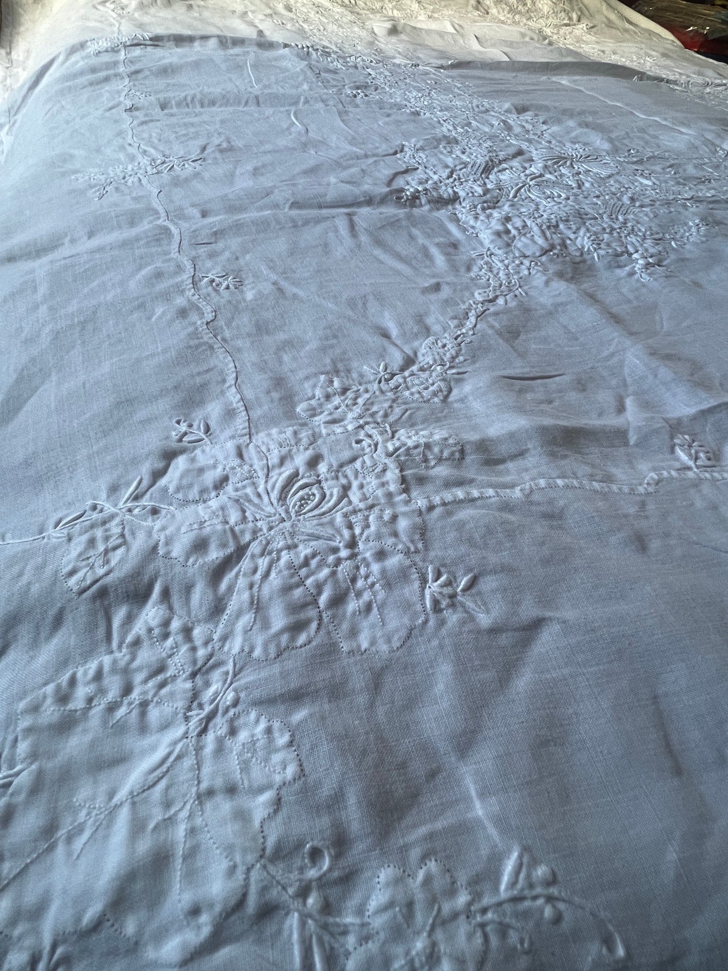 白刺繍大判クロス