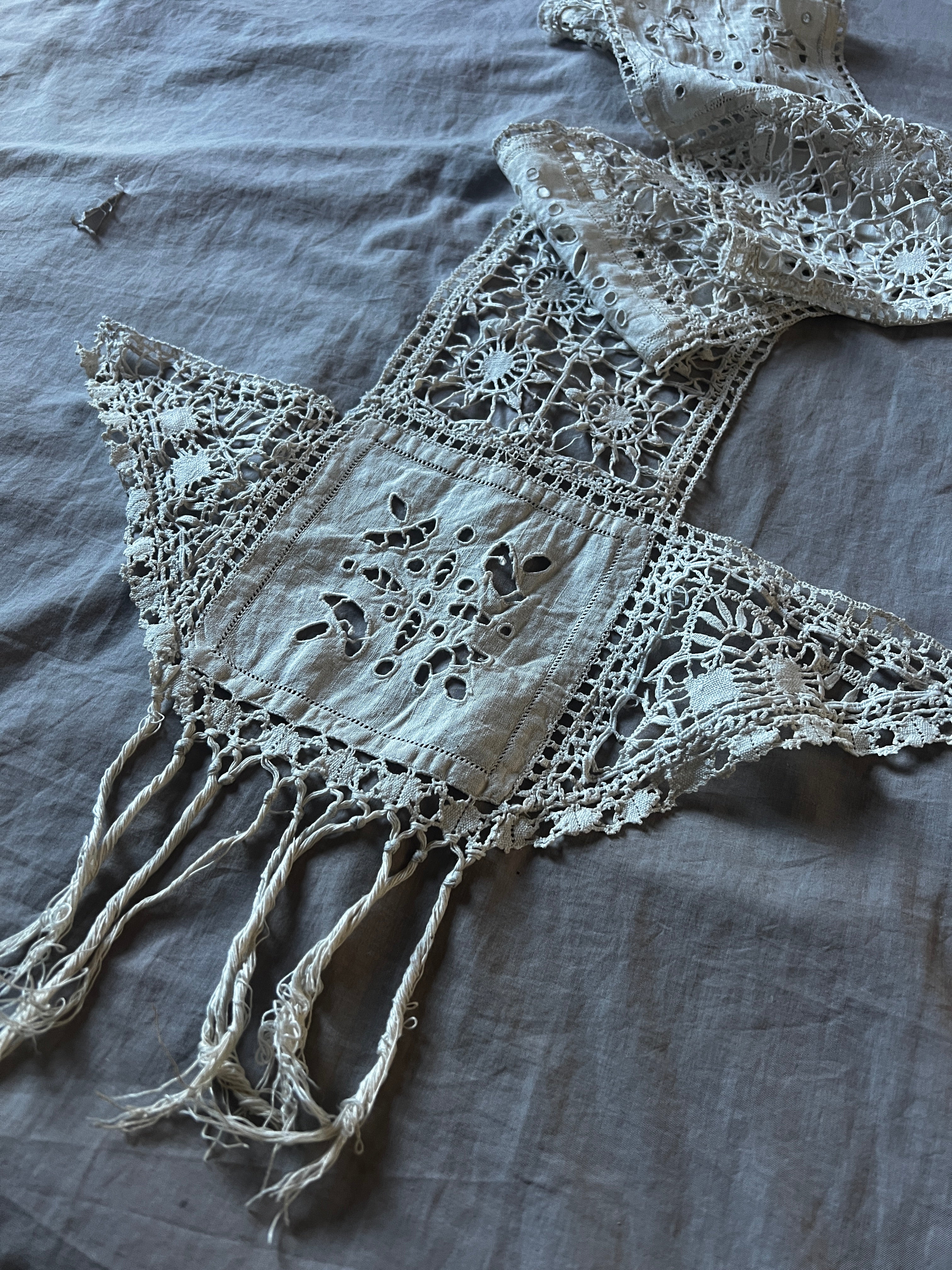 アンティークレース – France Antique 銀色アンティーク