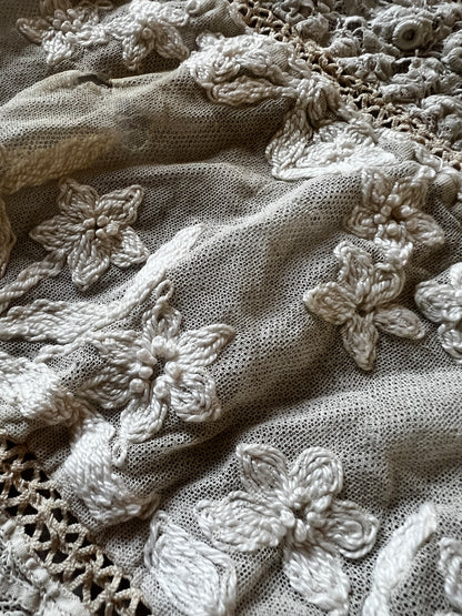 レース飾り端布(ダメージ)