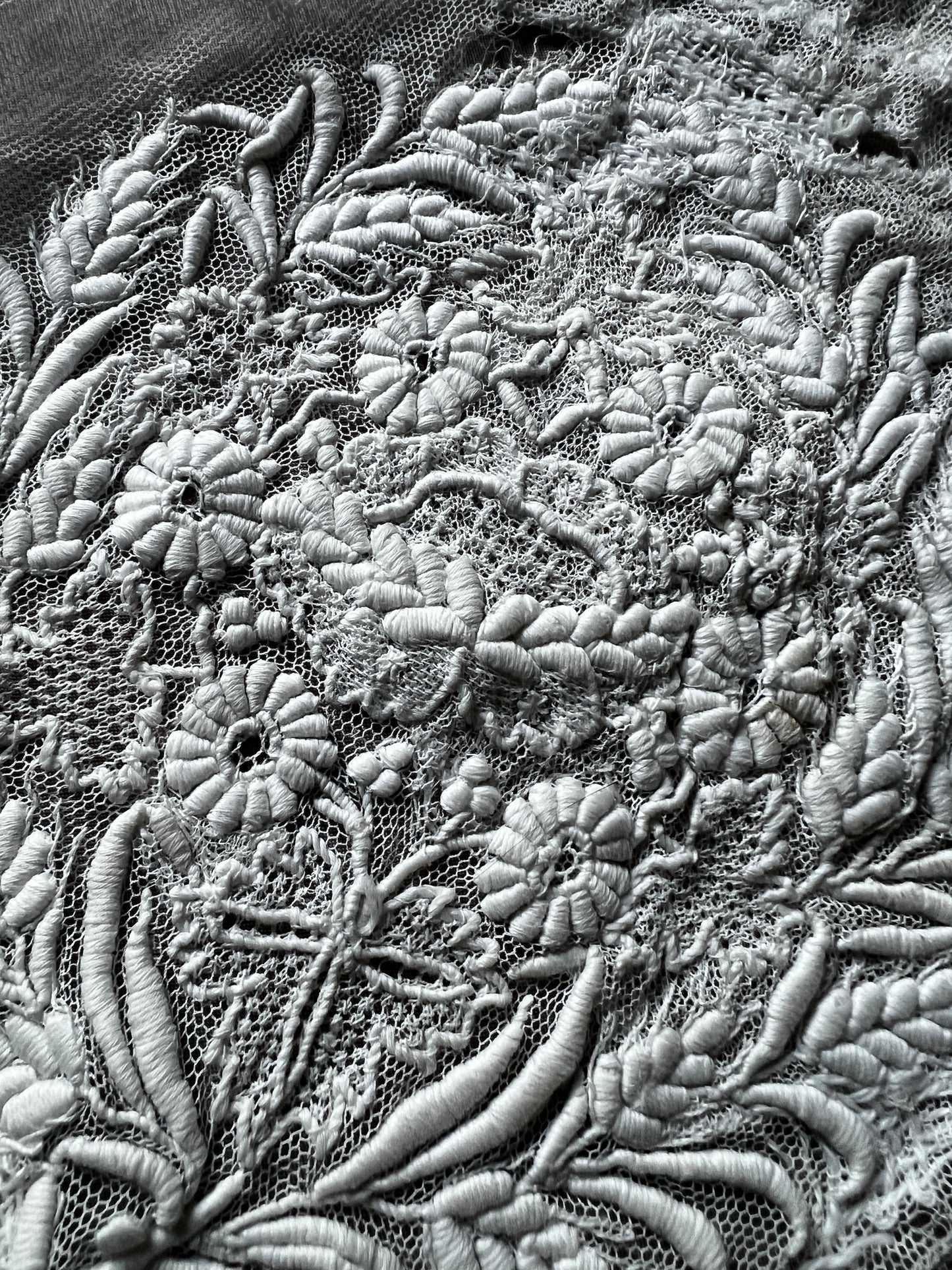 チュール刺繍ボネトップ