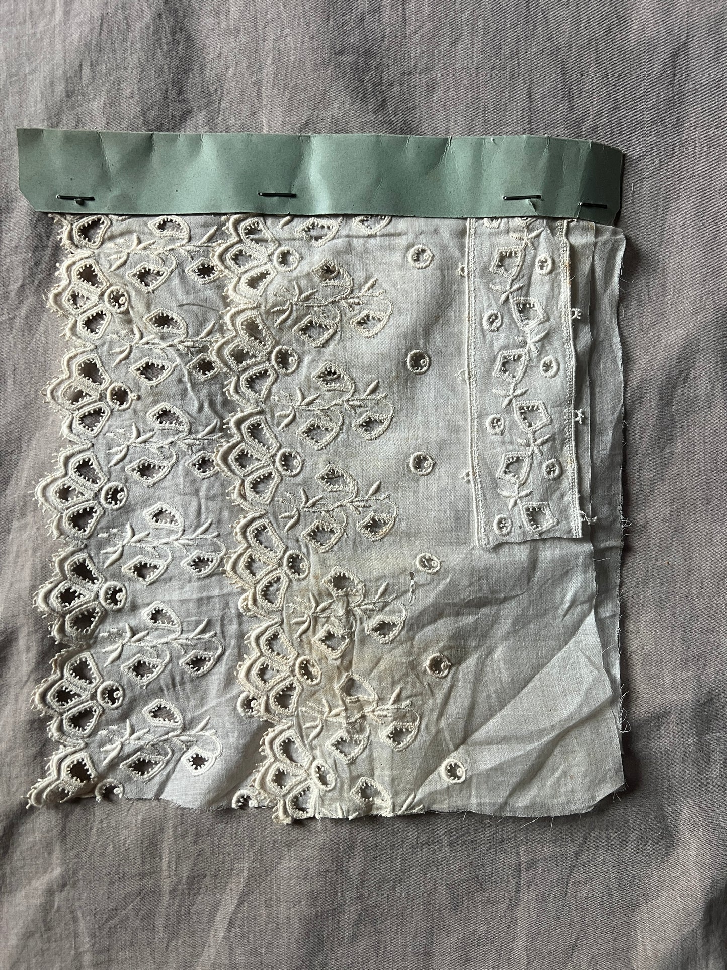 刺繍レース見本