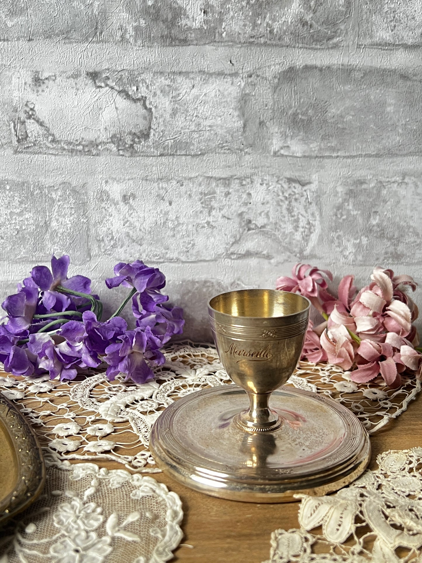 ★メタル製エッグスタンド