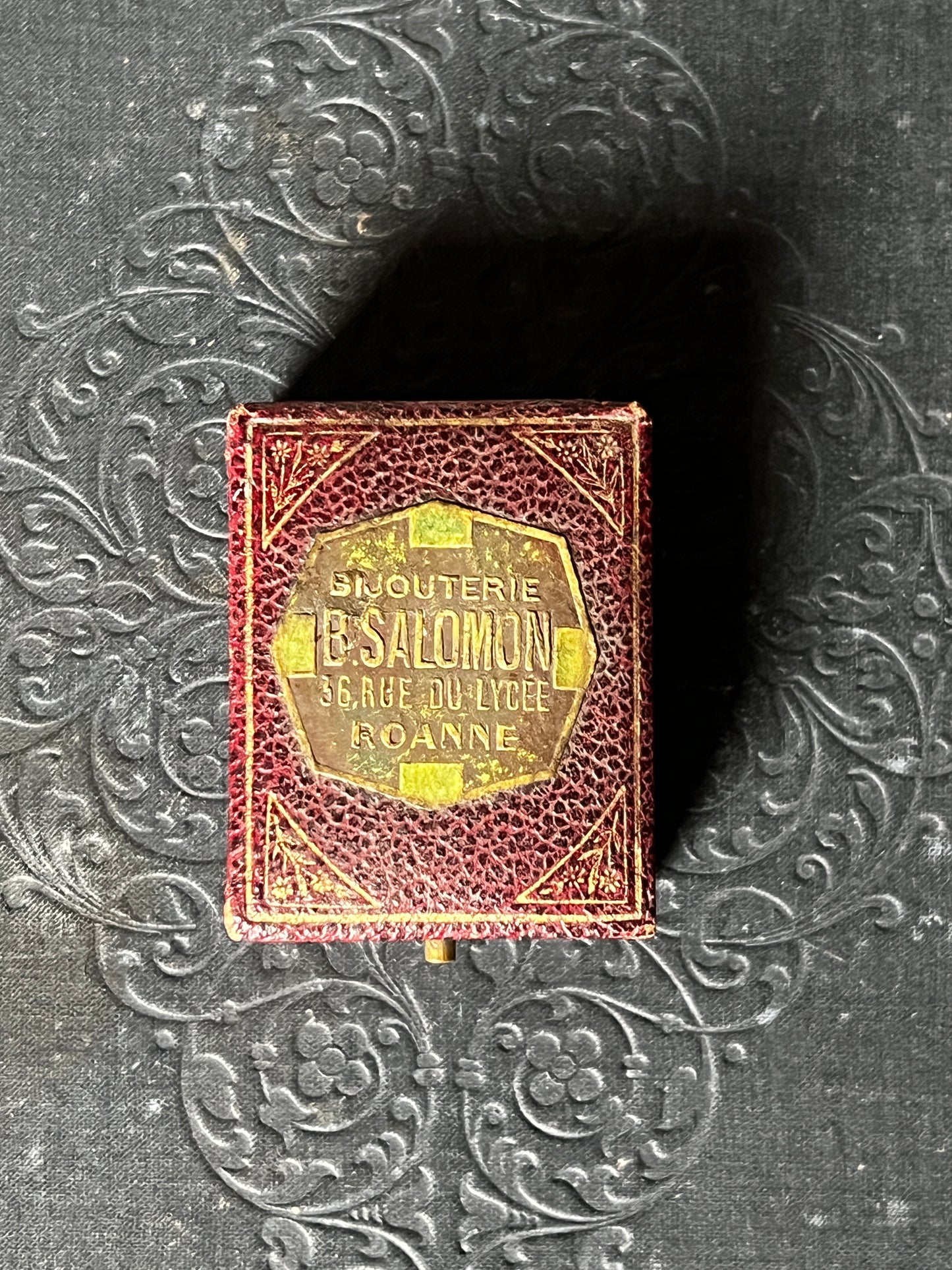 ★アンティークビジューボックス