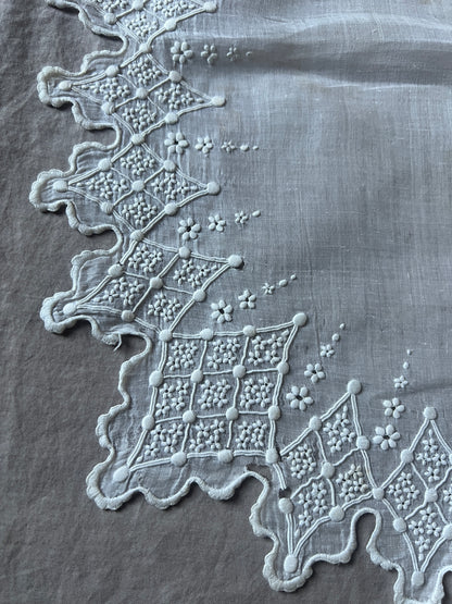 白刺繍婚礼用ハンカチ
