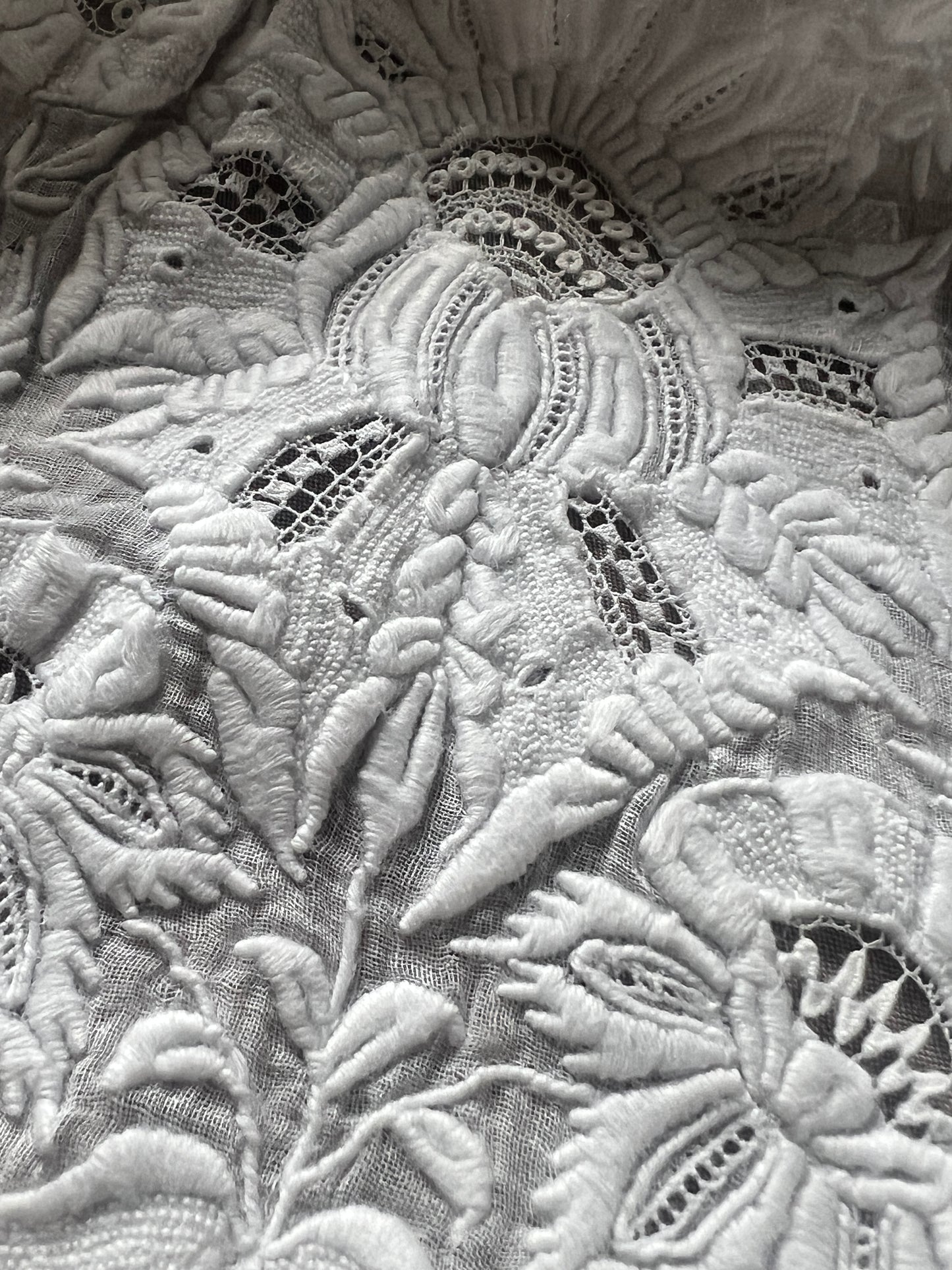 ★白刺繍ボネ