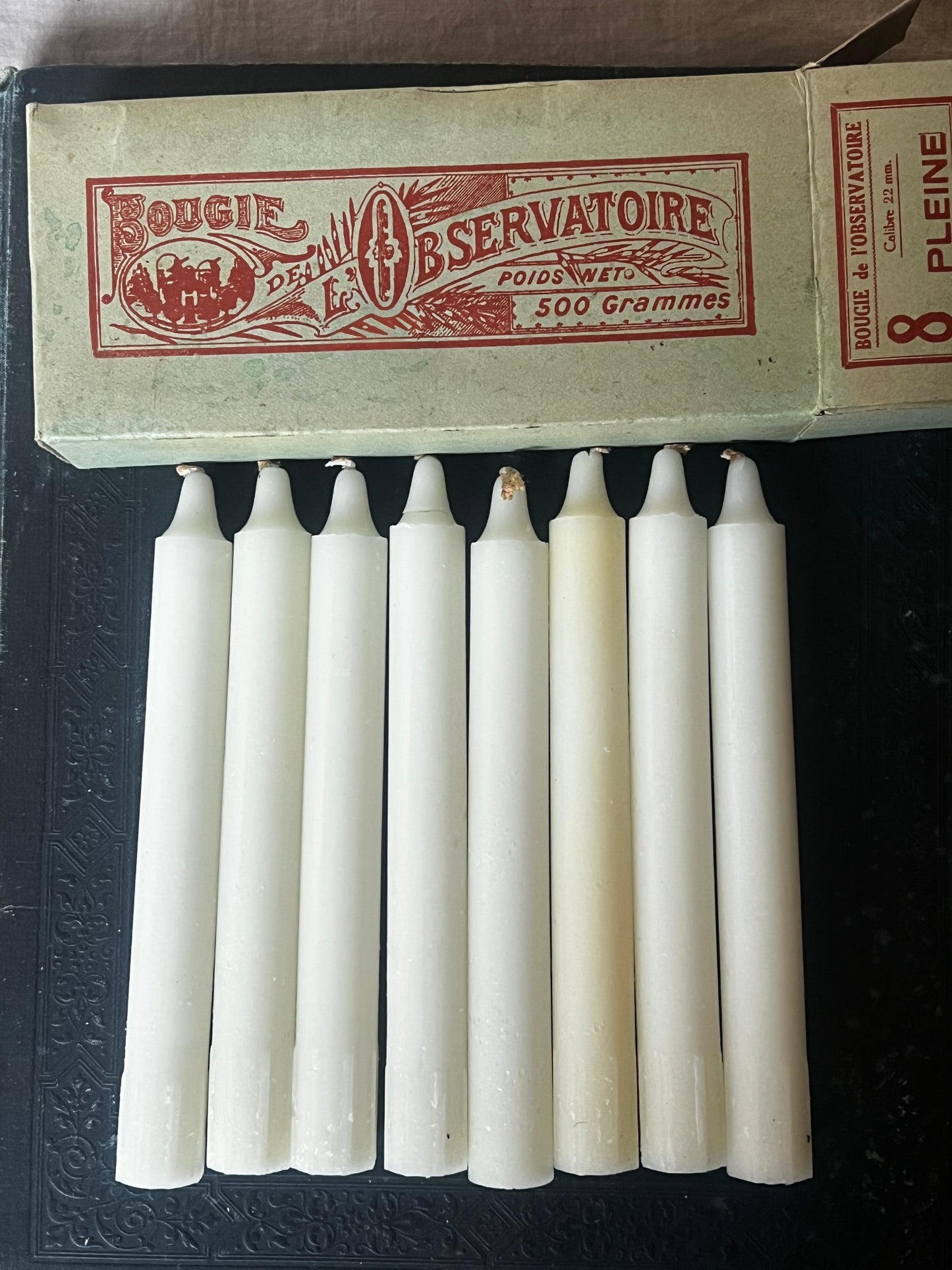 紙箱入りろうそく(OBSERVATOIR)