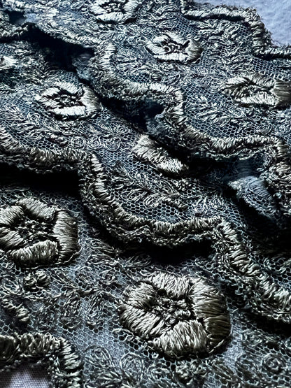 ★チュール刺繍レース