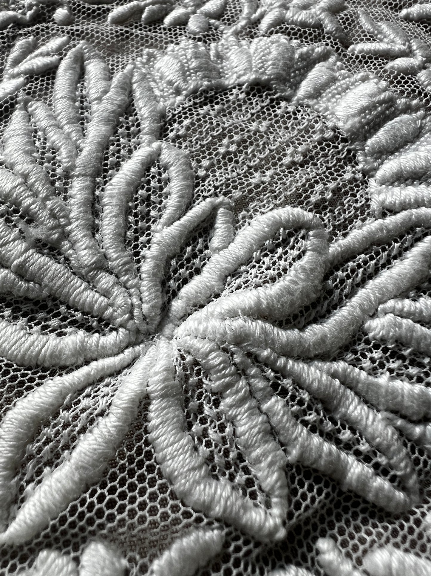 チュール刺繍ボネトップ