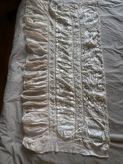 レース飾り端布(ダメージ)