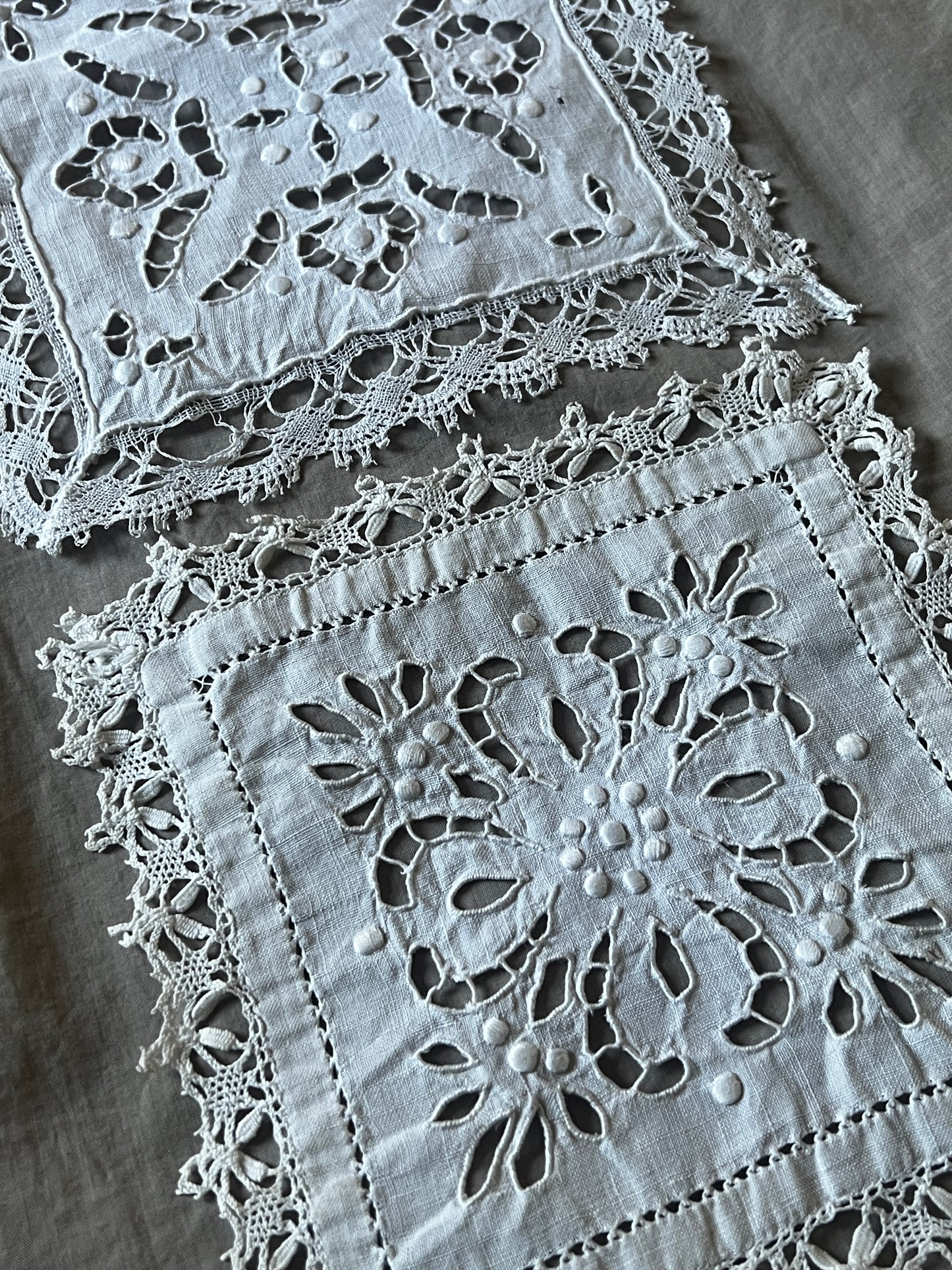 カットワーククロスセット