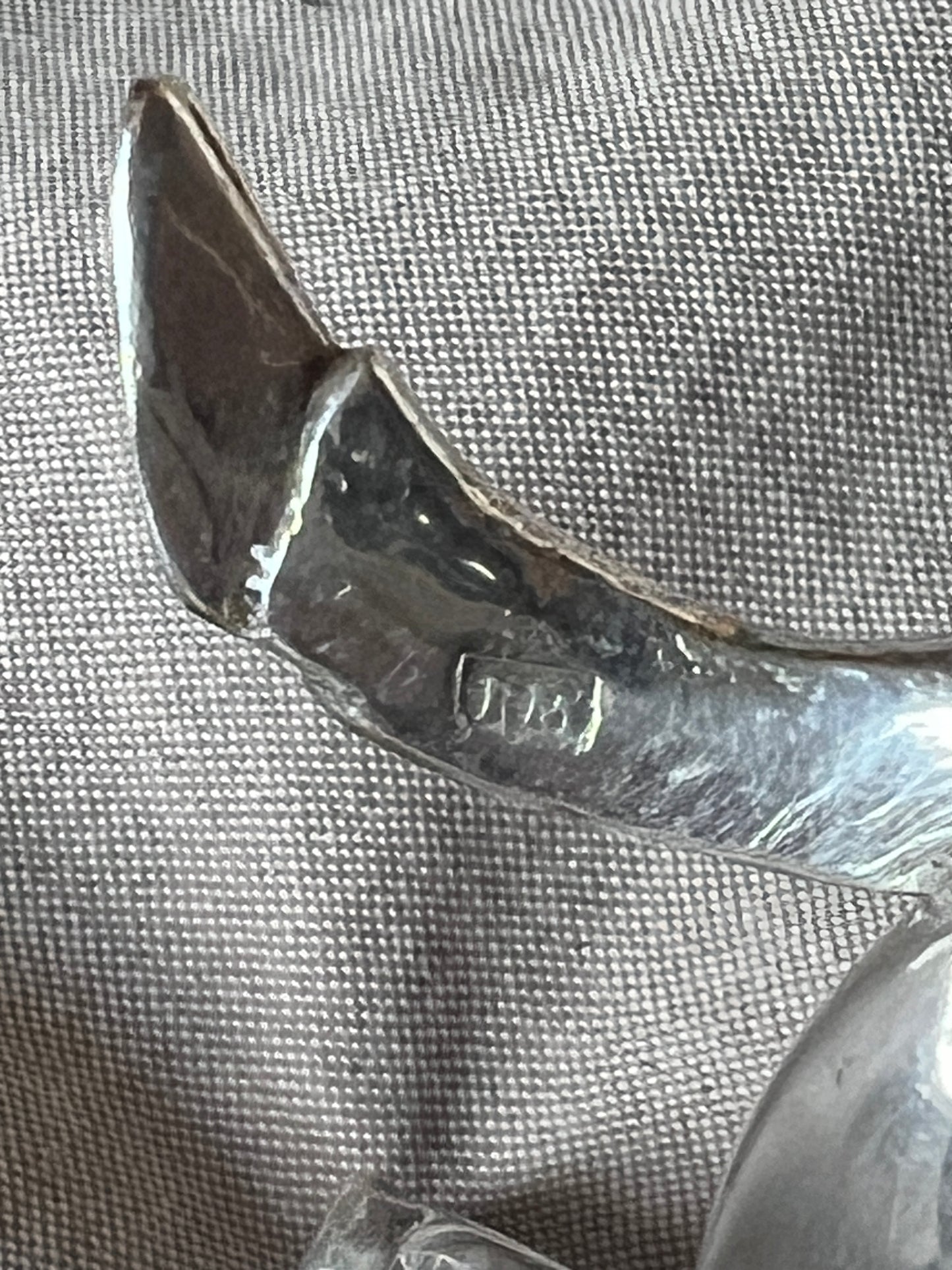 ★獣脚エッグスタンド(銀メッキ)