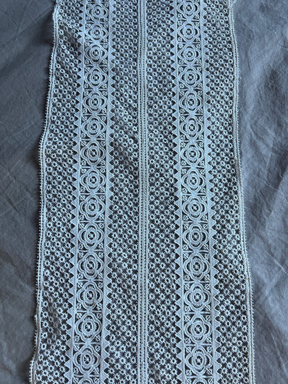 ギピュールレース