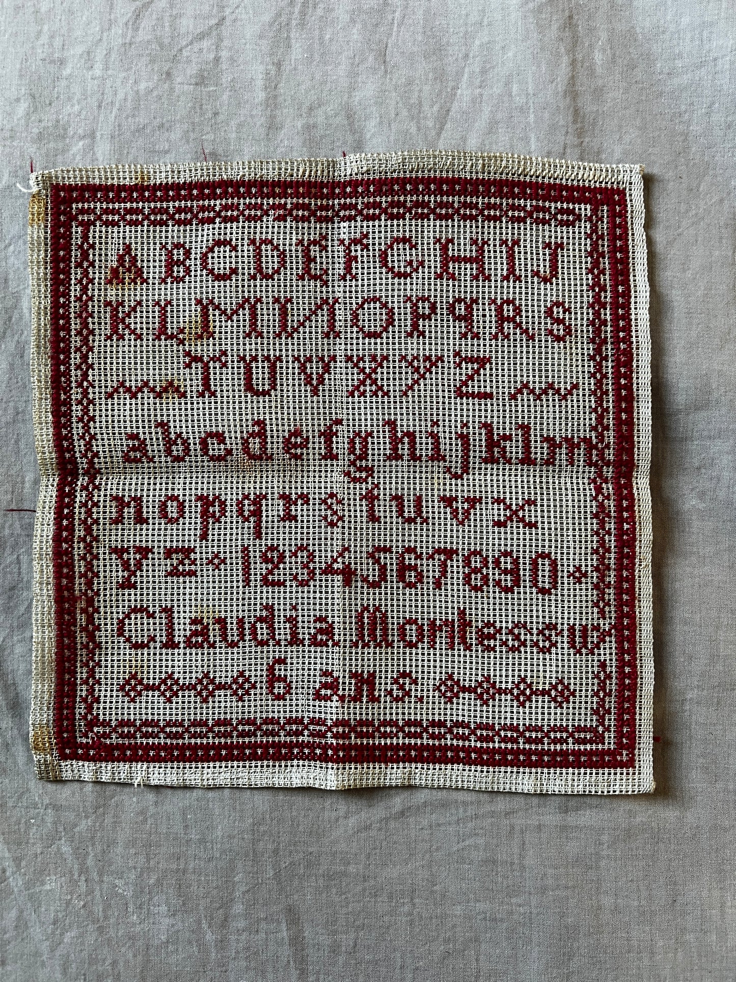 赤糸刺繍サンプラー