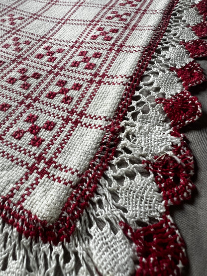 赤糸刺繍クロス