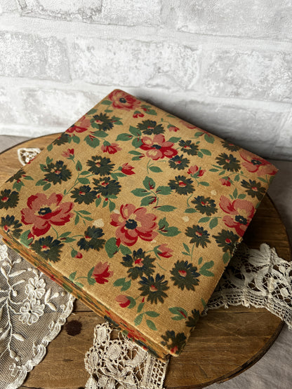 レース入りカルトナージュ箱