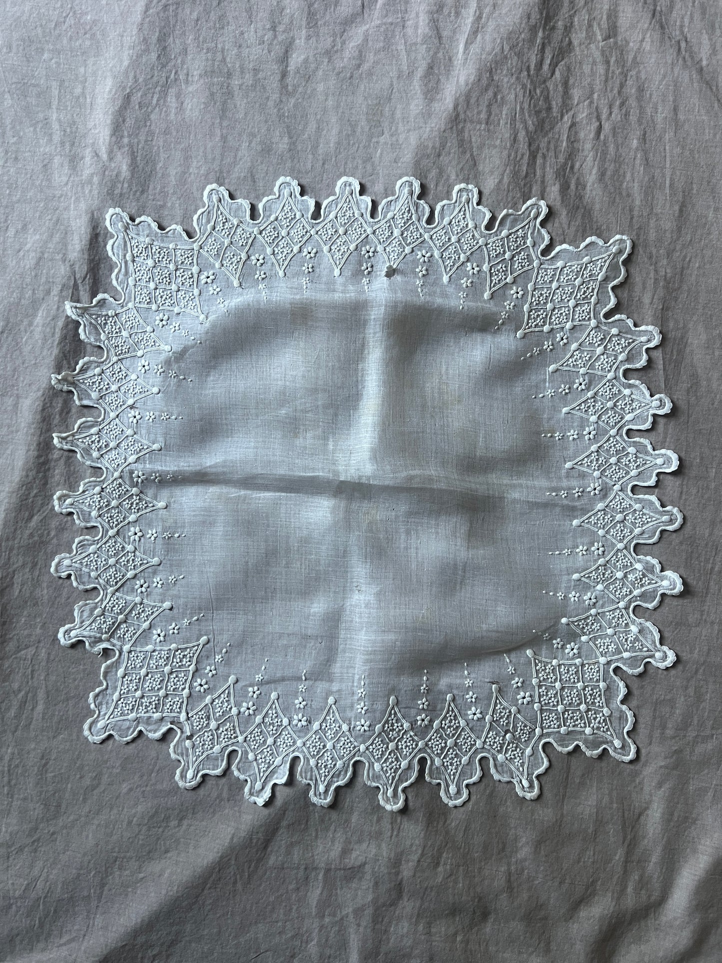 白刺繍婚礼用ハンカチ