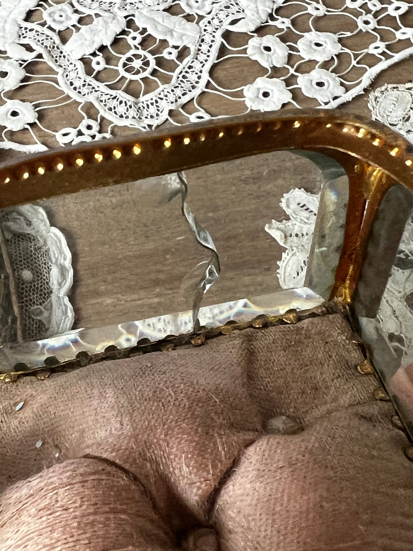 ★ガラスのジュエリーケース(ダメージ)