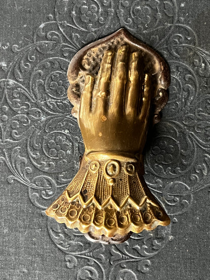 ★真鍮製ハンドモチーフクリップ