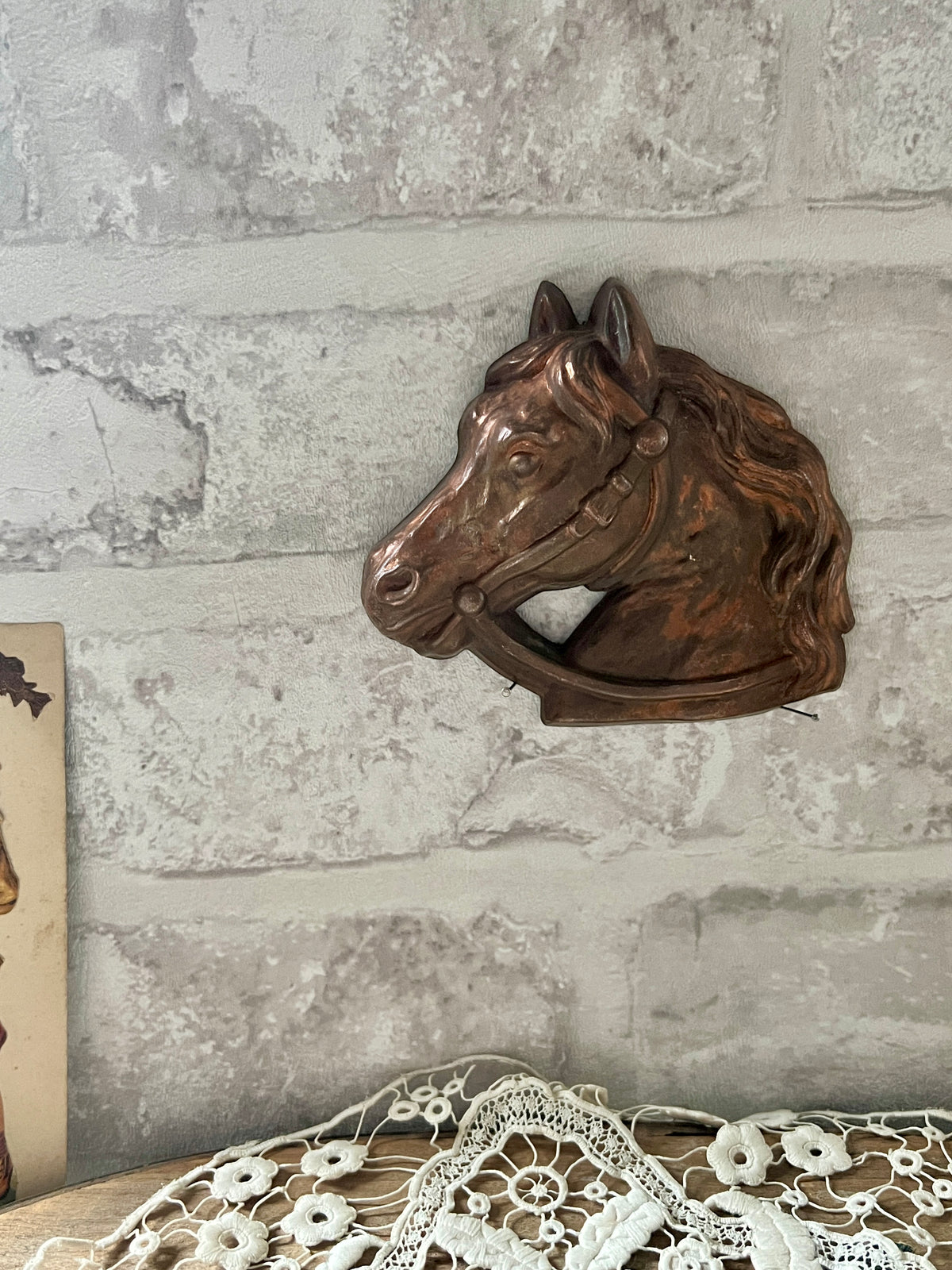 ☆銅製馬のレリーフ – France Antique 銀色アンティーク