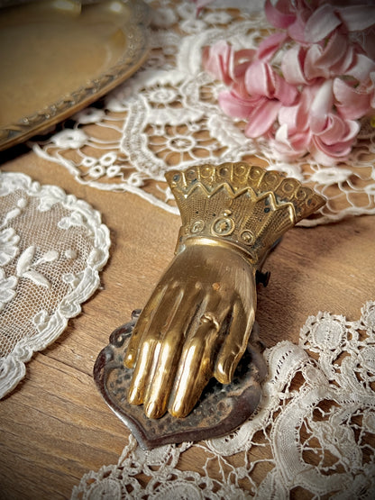 ★真鍮製ハンドモチーフクリップ