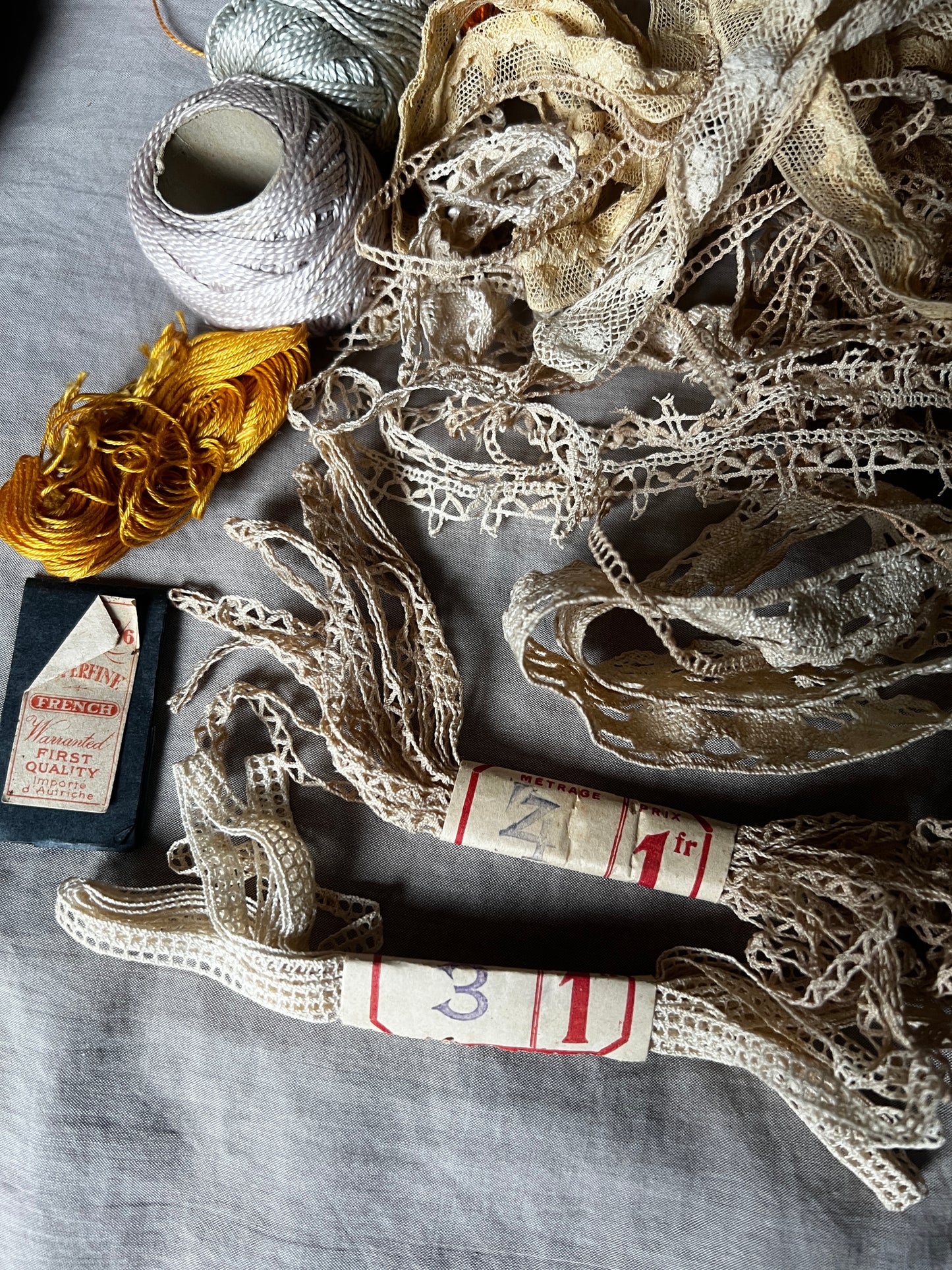 レース入りカルトナージュ箱