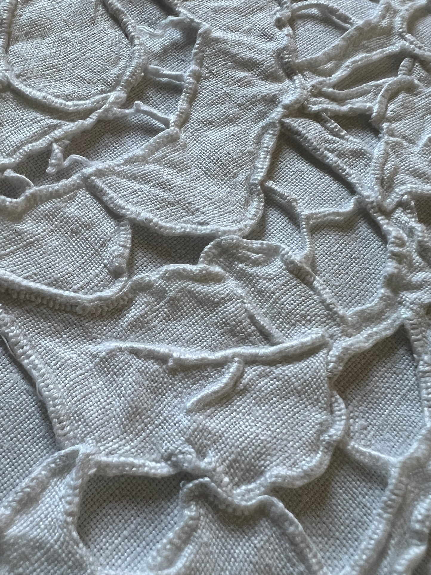 カットワーク刺繍ランジェリーサック