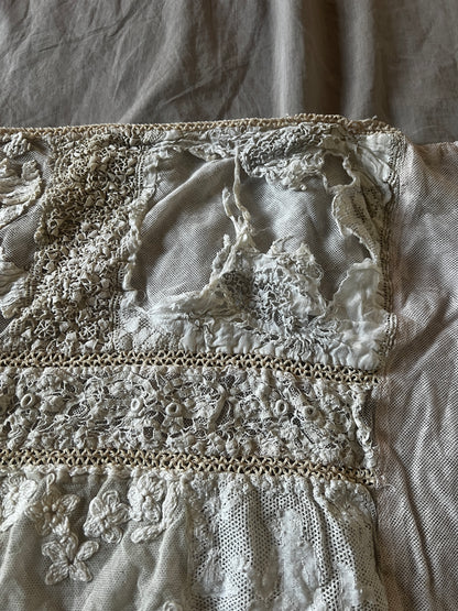 レース飾り端布(ダメージ)