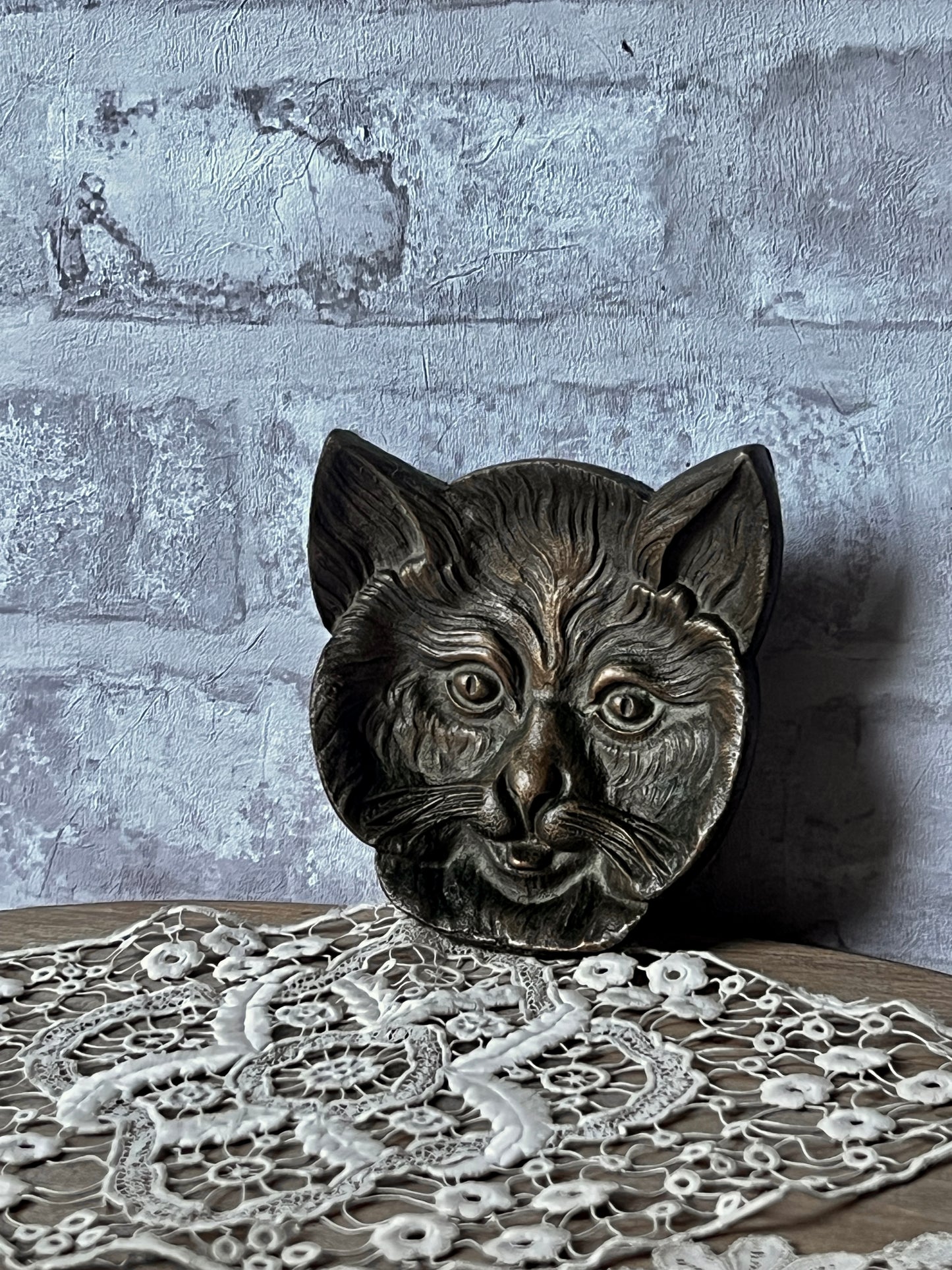 ★猫フェイスメタルトレイ