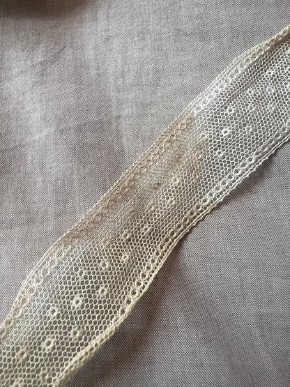 アンティークレース