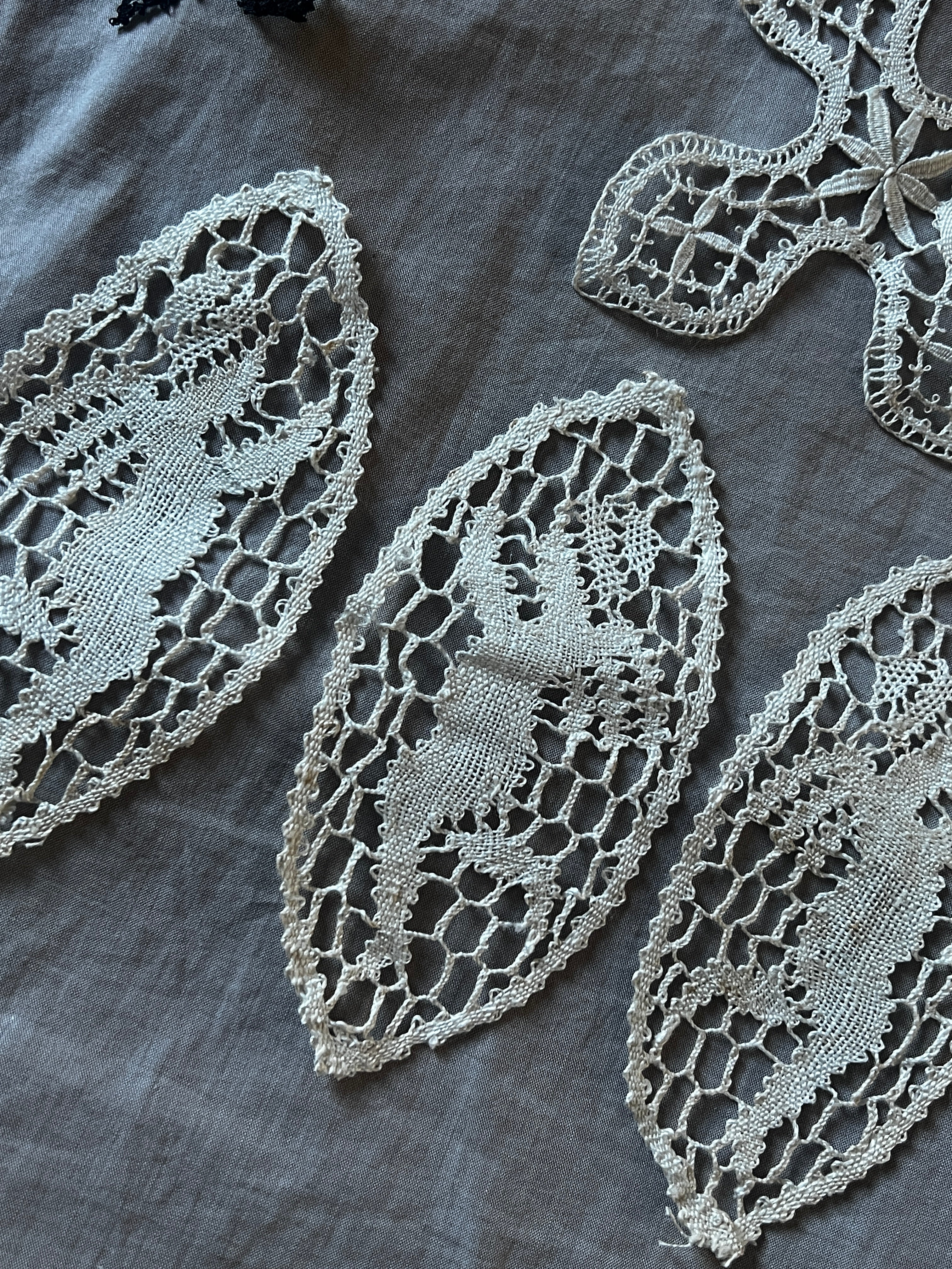 アンティークレース – France Antique 銀色アンティーク