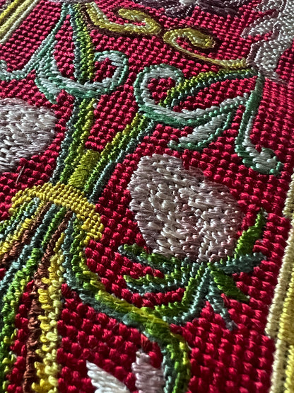 刺繍飾り布